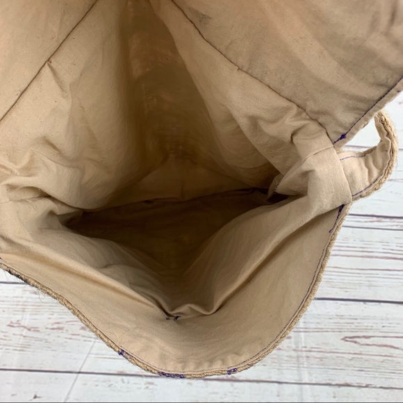 Rustic Cross Body Dog Wolf Purse - Picture 7 of 8